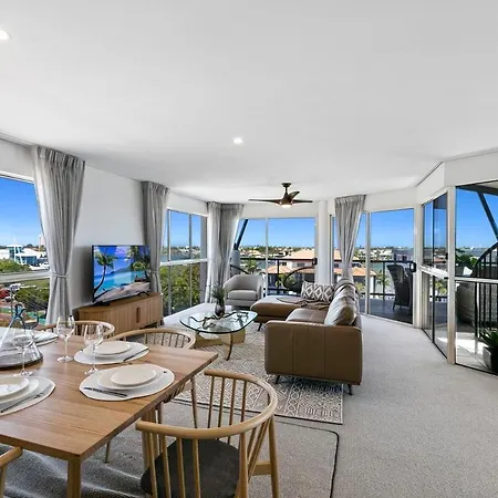 Incredible Beachside Penthouse-Riva11 Mooloolaba Exterior photo