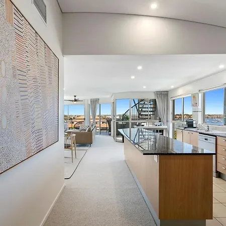 Incredible Beachside Penthouse-Riva11 Mooloolaba Exterior photo